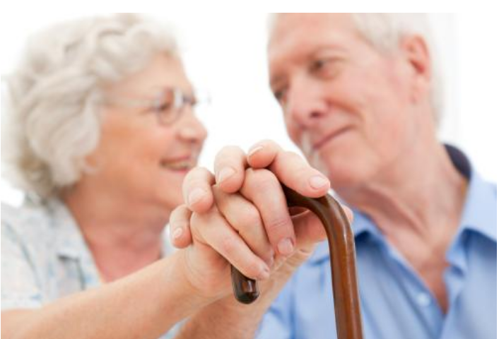 父母老去的時候，我們能做點啥，深圳智能鎖廠家給你支招